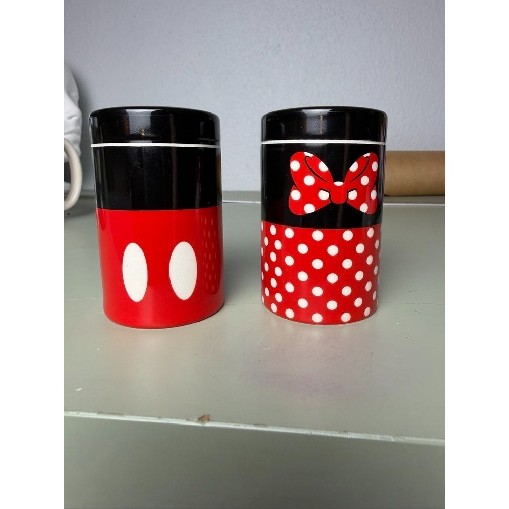 Disney‎ Parks Mickey Minnie Mouse Salt Pepper Shakers Ceramic Set New Tags